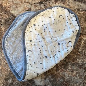 aden+anais burpy bib